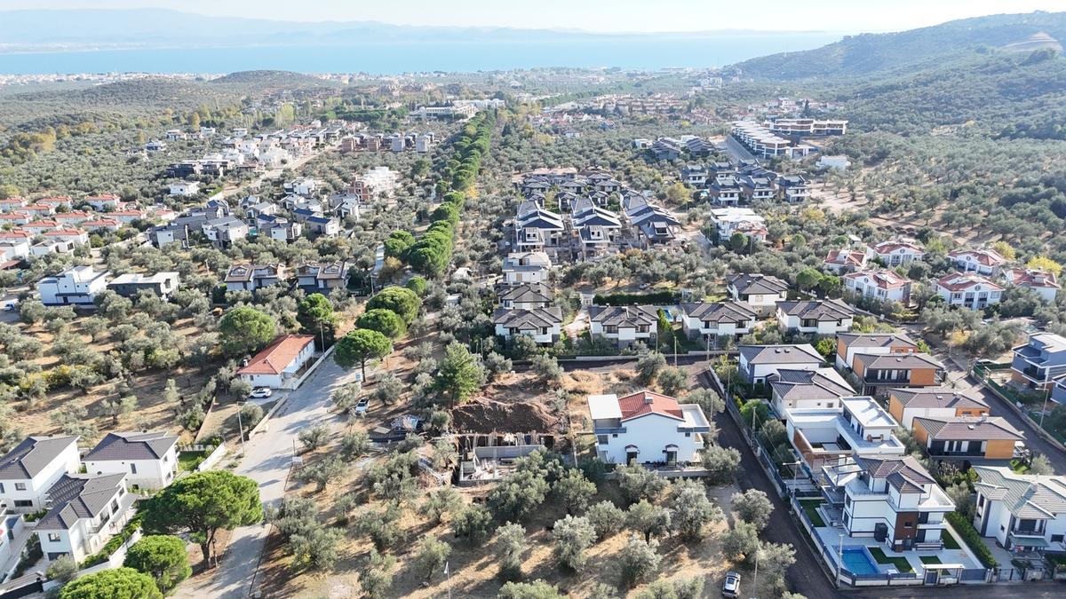 Vahdet'ten Tek Yetkili Güre'de 2 Adet İmarlı Satılık Arsa !!! - 35