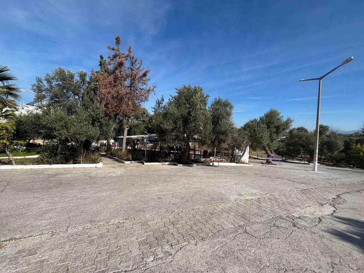 Didim Mavişehirde Güney-batı Cepheli 3 Katlı 3+1 Villa | Balkon - 7