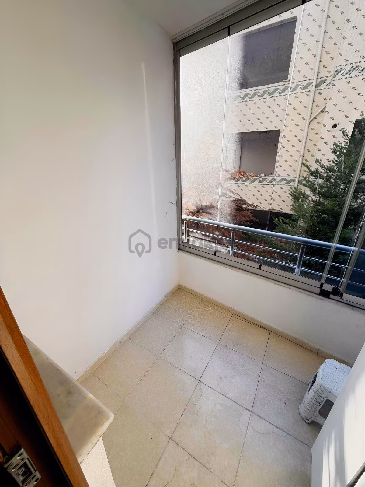 Cumhuriyet Mahallesinde 3+1 1 İnci Kat Daire Asansörlü - 30