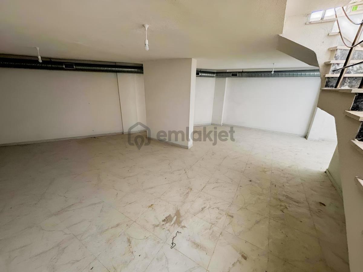 Sultanbeyli Fatih Mah Kiralık 230 M2 Dükkan - 21