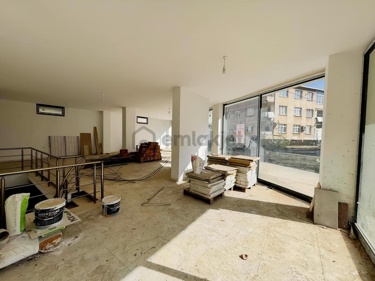 Sultanbeyli Fatih Mah Kiralık 230 M2 Dükkan - 18