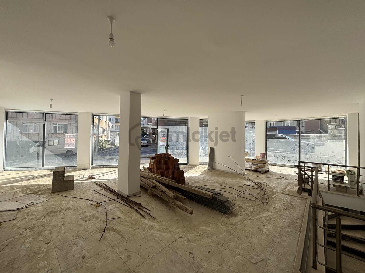 Sultanbeyli Fatih Mah Kiralık 230 M2 Dükkan - 6