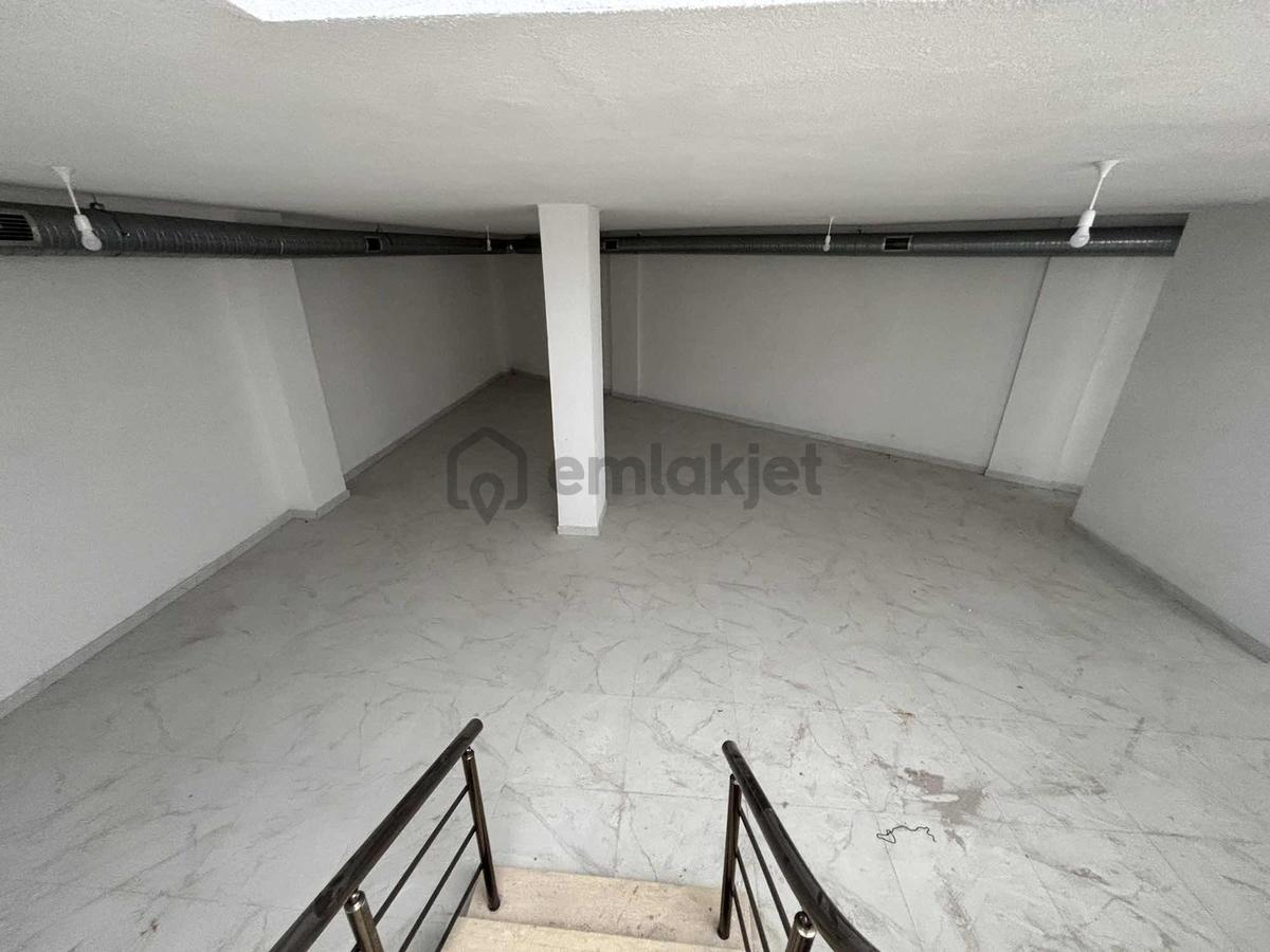 Sultanbeyli Fatih Mah Kiralık 230 M2 Dükkan - 20