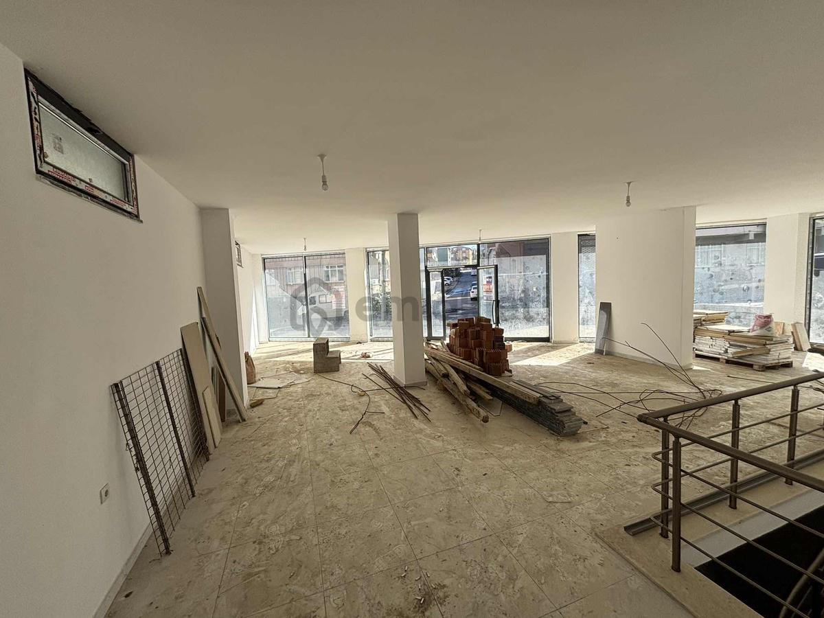 Sultanbeyli Fatih Mah Kiralık 230 M2 Dükkan - 9
