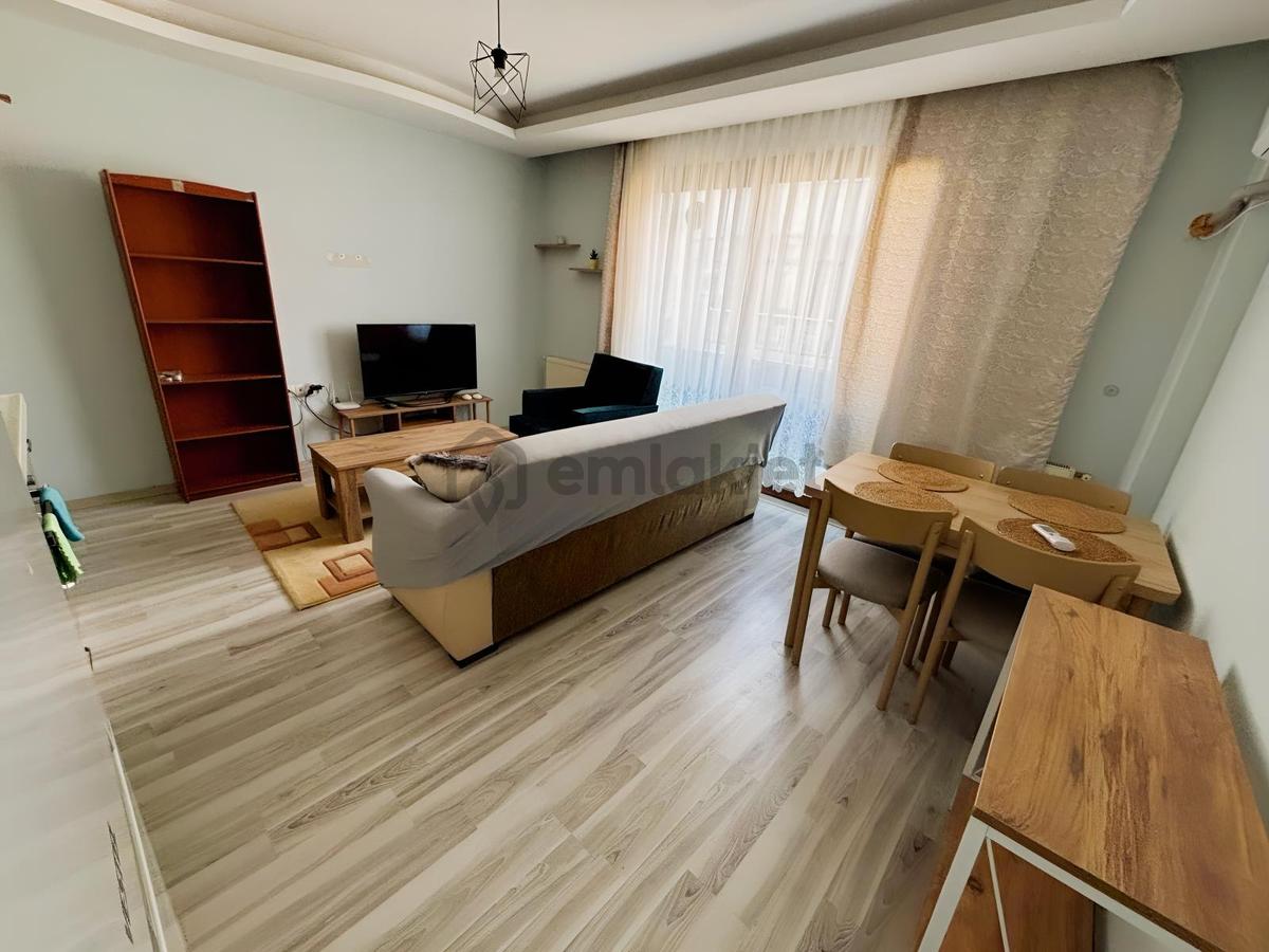 Anadolu Caddesinde Merkezi Konumda Eşyalı 1+1 Satılık Daire - 6