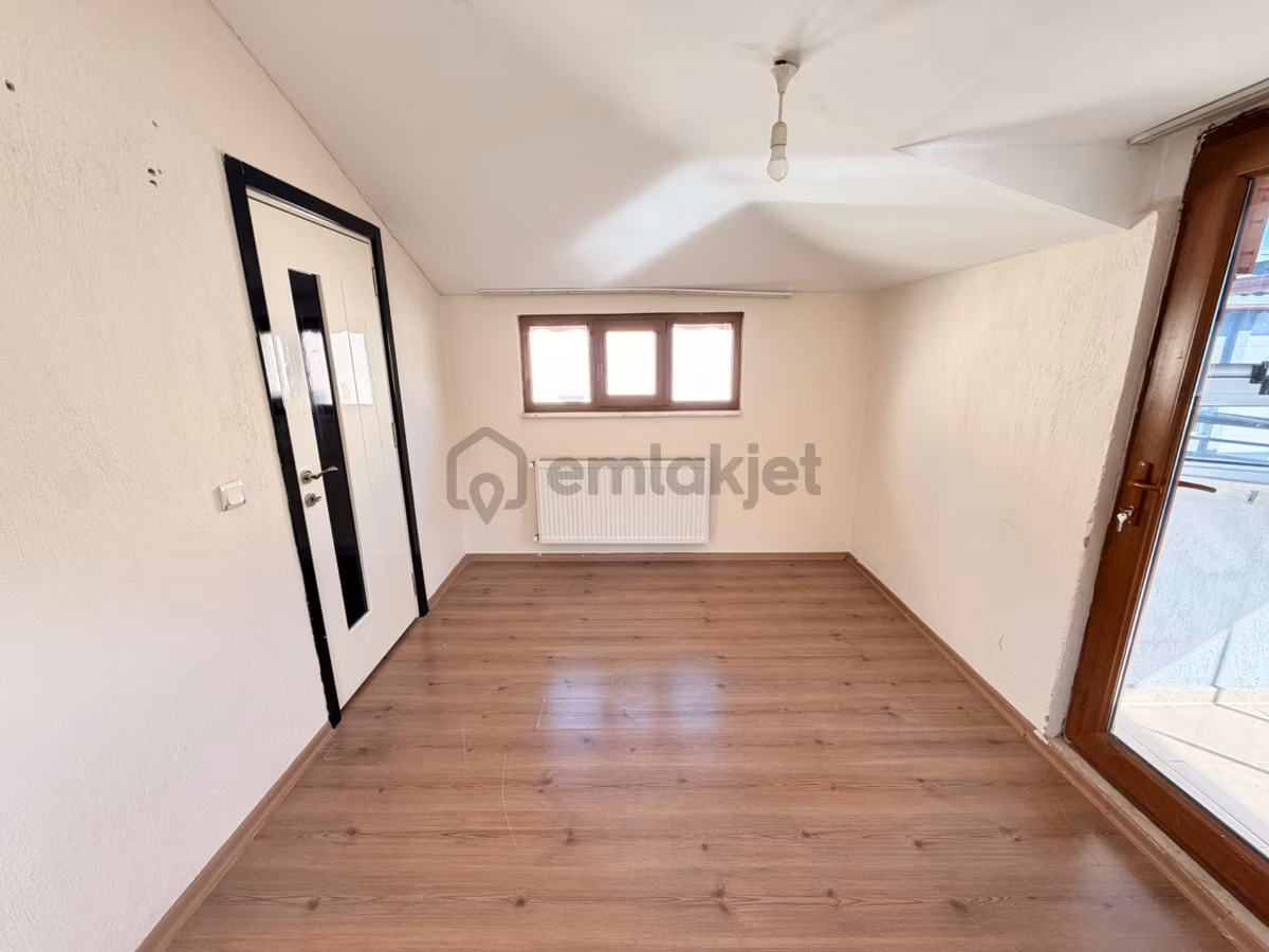 Denizli Adalet De 1+1 Fırsat Kiralık Daire - 7