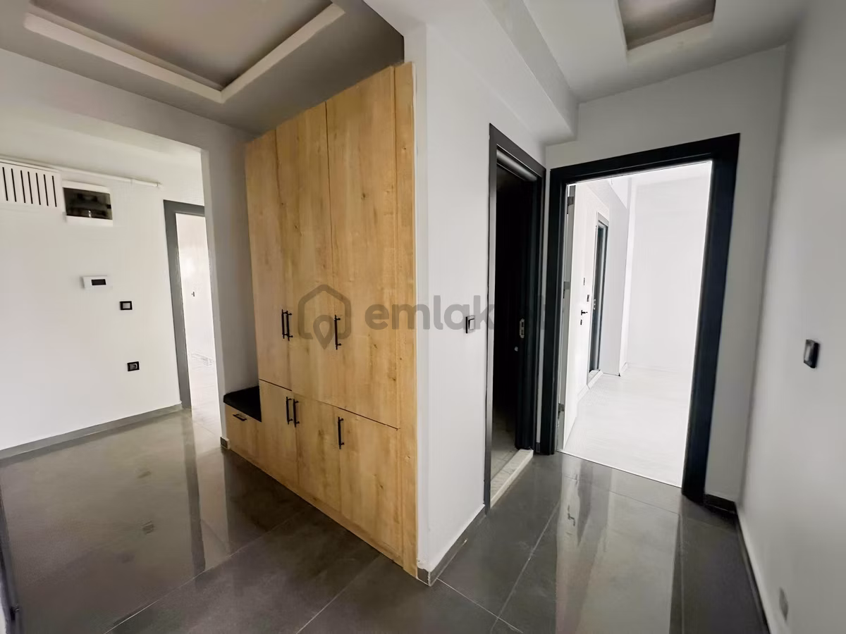Menemen Irmak Mah.havuzlu Sitede, E,banyolu Satılık 3+1 Daire - 3