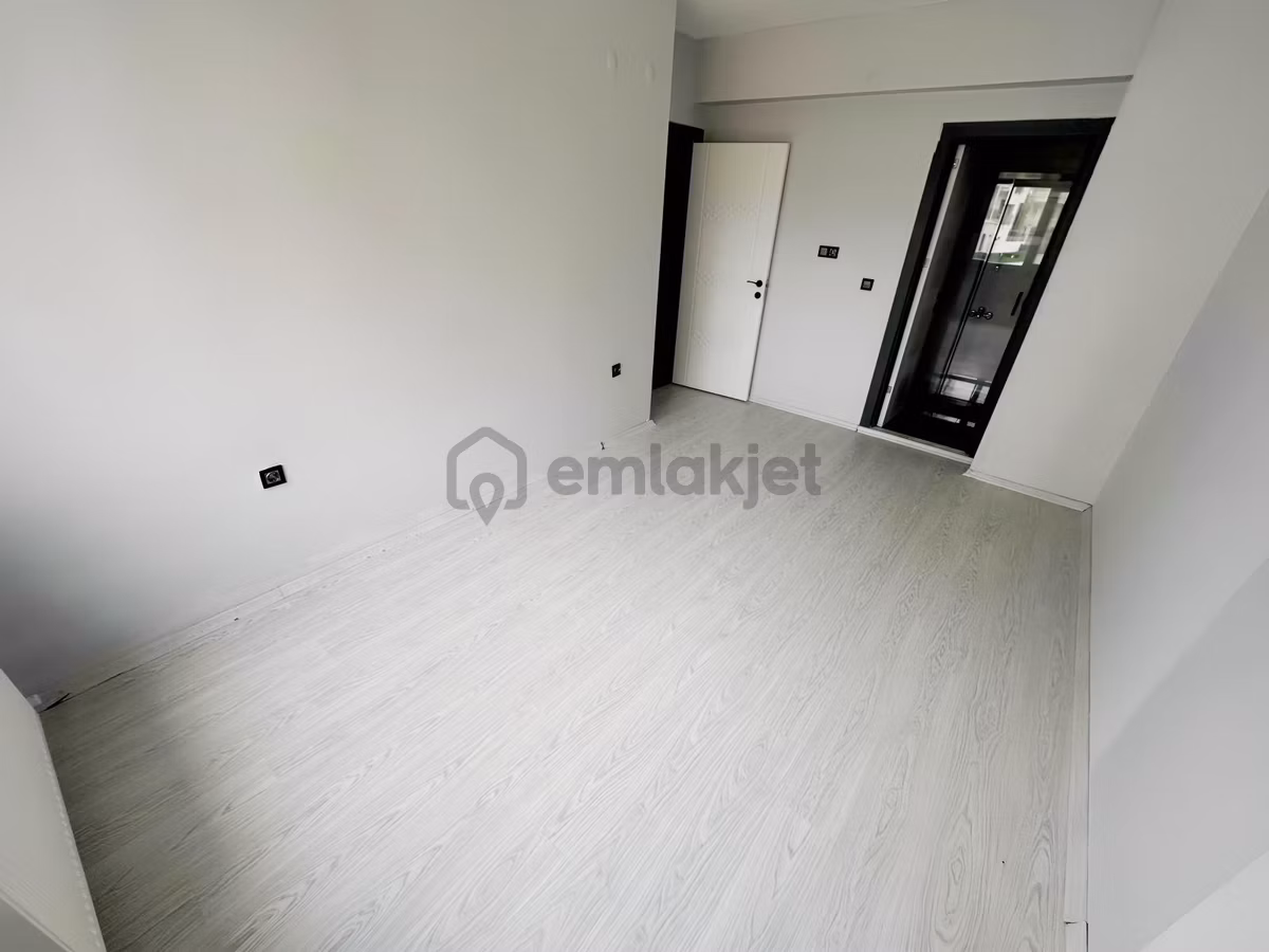 Menemen Irmak Mah.havuzlu Sitede, E,banyolu Satılık 3+1 Daire - 22