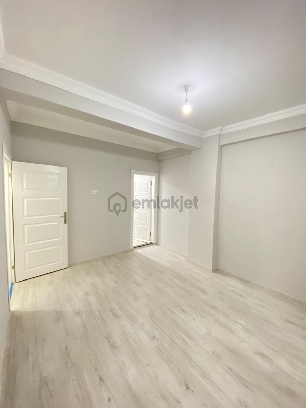 Baruthanede İci Full Yapılı Satılık Daire - 8