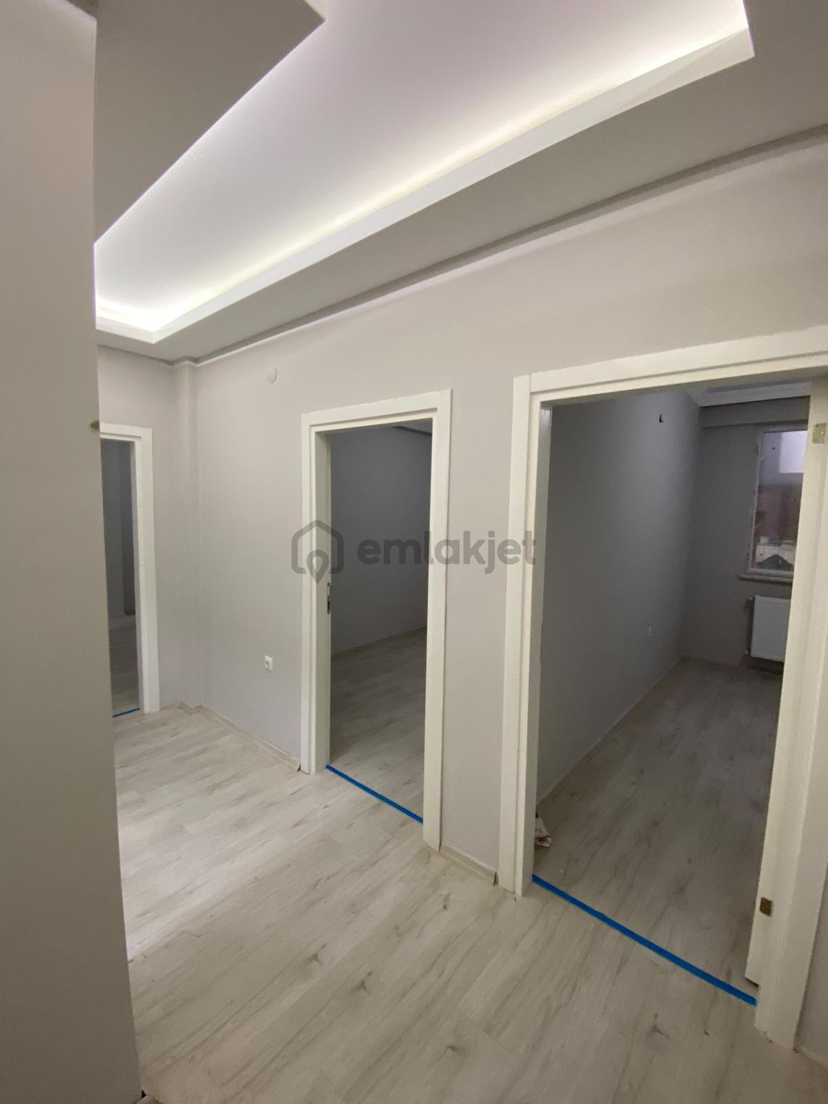 Baruthanede İci Full Yapılı Satılık Daire - 12
