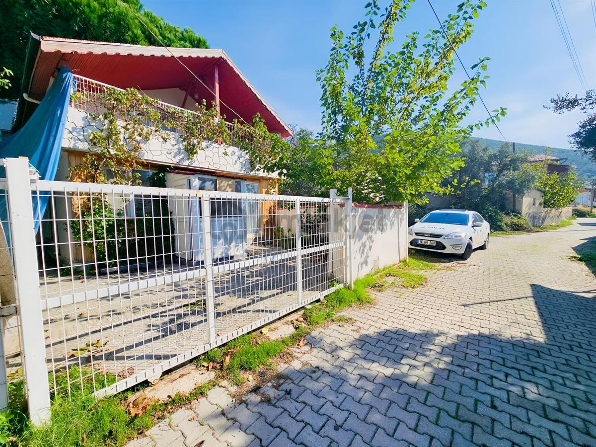 Armutlu Kapaklı Ova Mevkiinde Denize 100 M Mesafede Dubleks Ev - 32