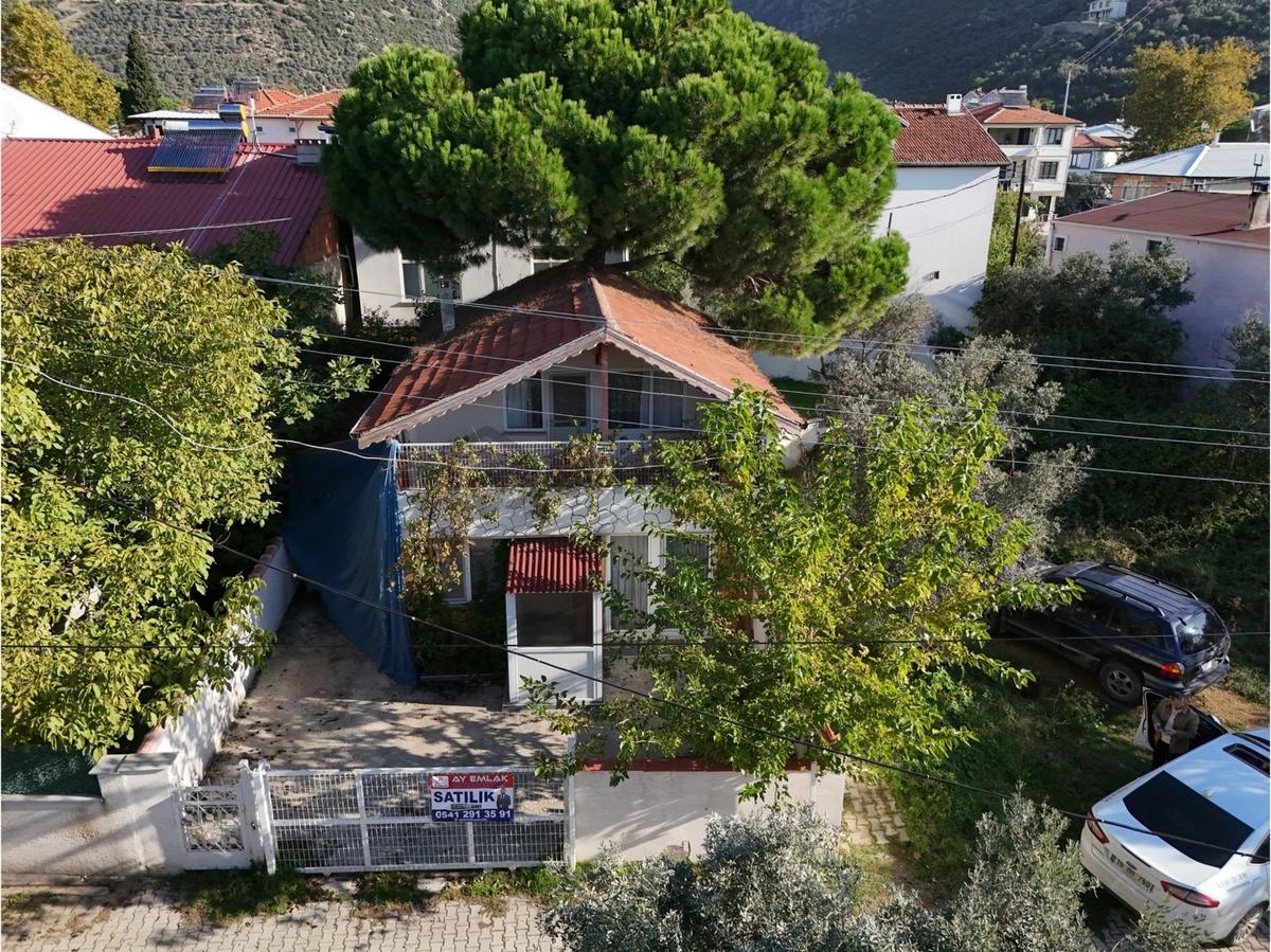 Armutlu Kapaklı Ova Mevkiinde Denize 100 M Mesafede Dubleks Ev - 33