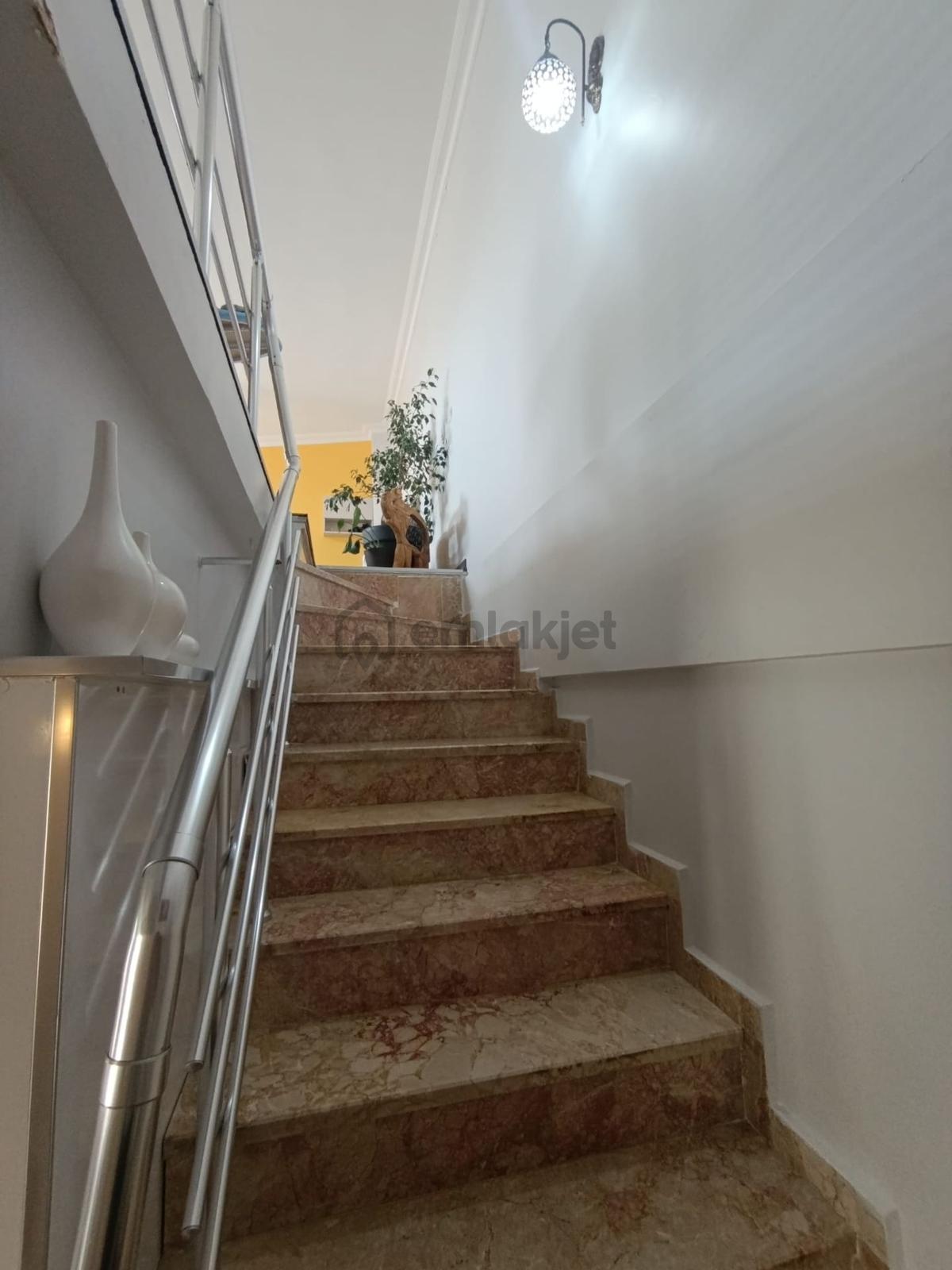 Didim 'de Konforlu - Havuzlu Sitede Satılık 3+1 Dubleks Daire Daire - 16