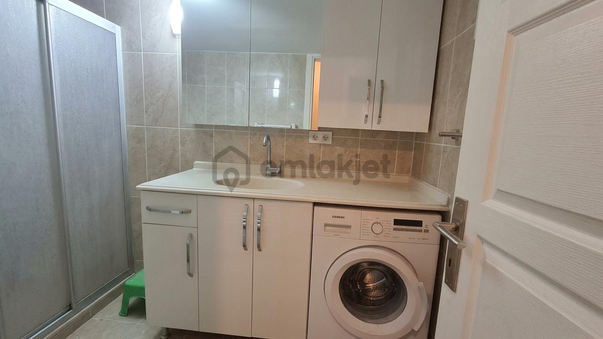 Sakarya Caddesi Üzerinde Satılık 3+1 Daire - 13