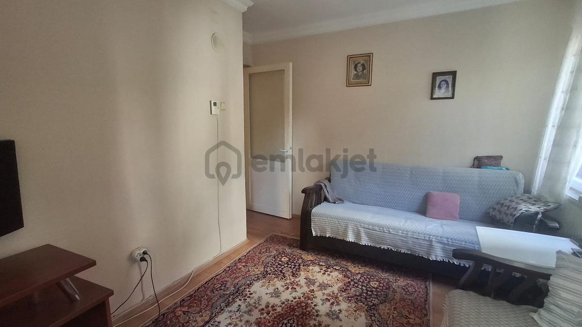 Sakarya Caddesi Üzerinde Satılık 3+1 Daire - 17