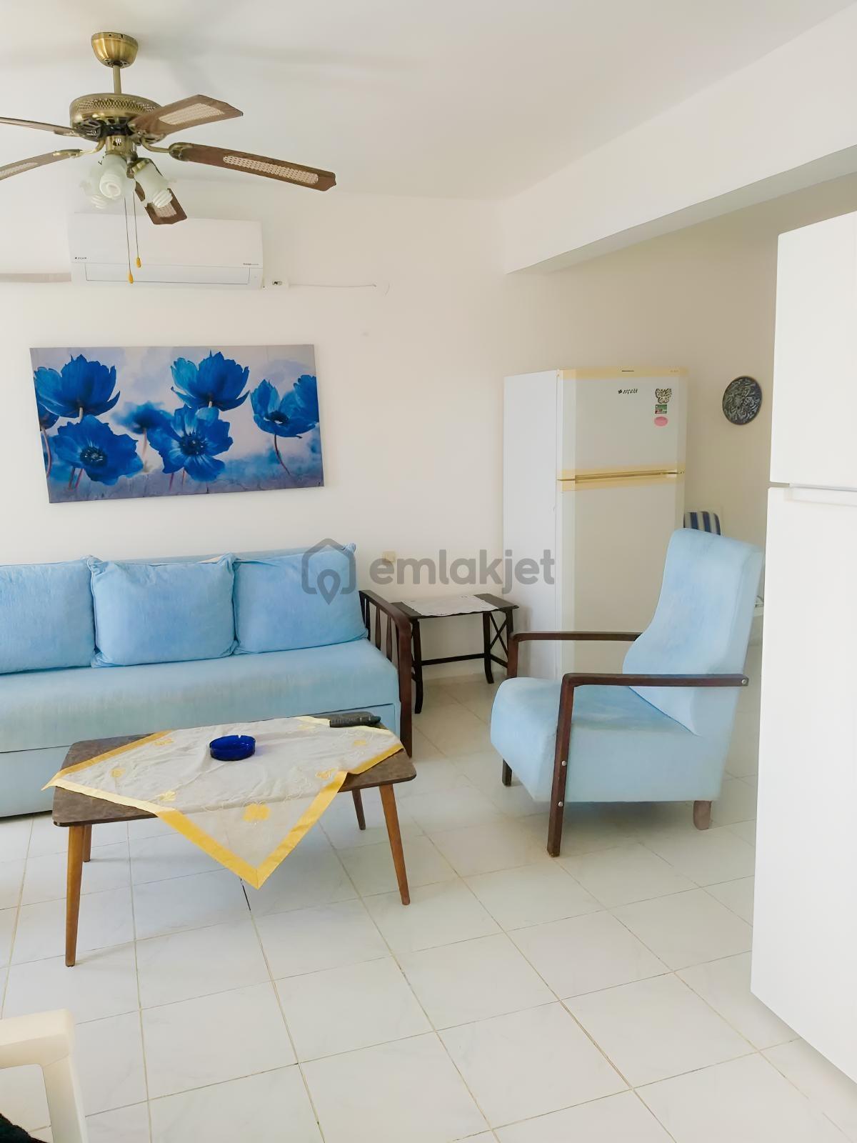 Kıyıkışlacık'da Gülüm Kıyı Sitesinde Denize Nazır Satılık Villa - 14