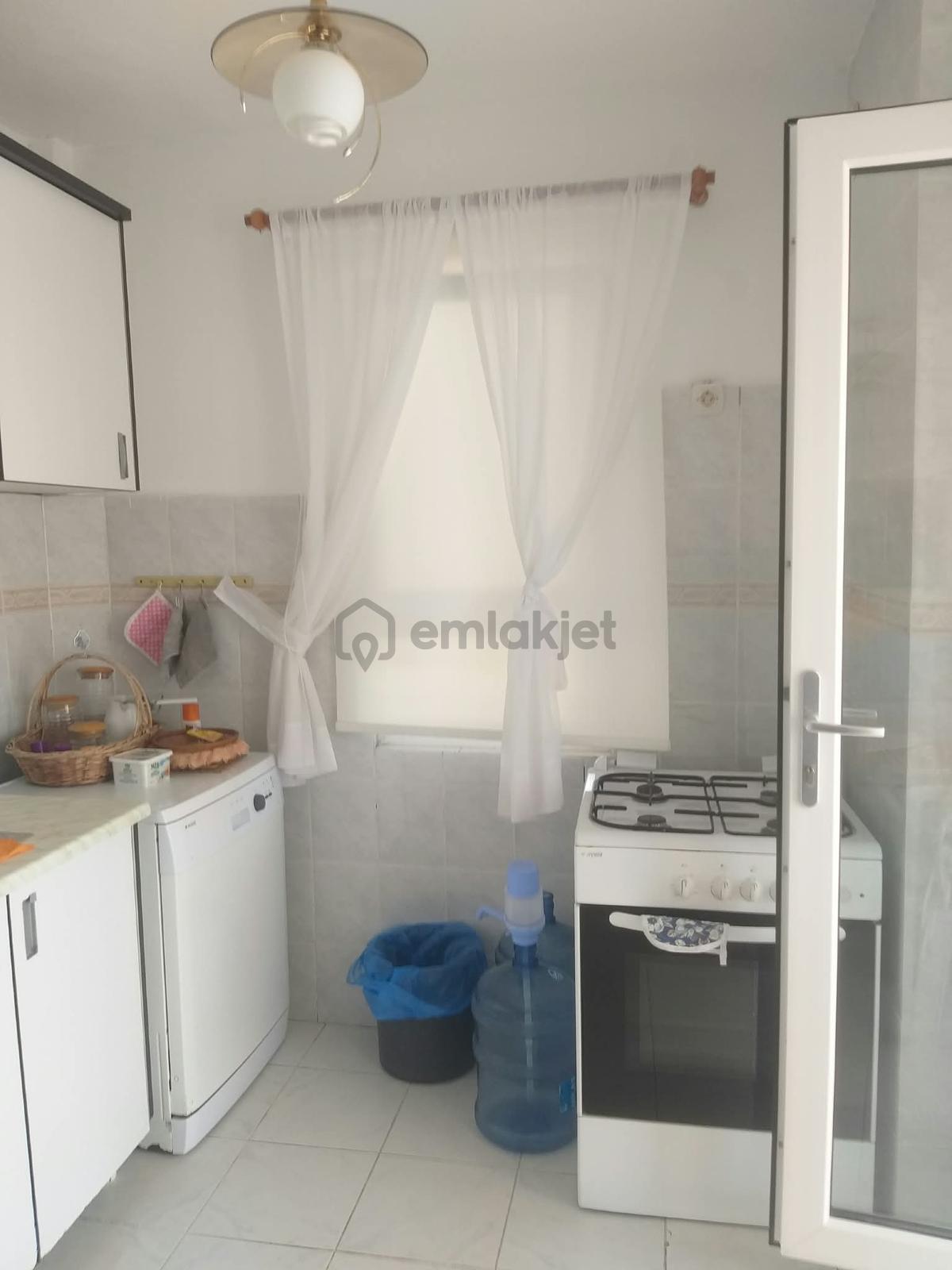 Kıyıkışlacık'da Gülüm Kıyı Sitesinde Denize Nazır Satılık Villa - 22