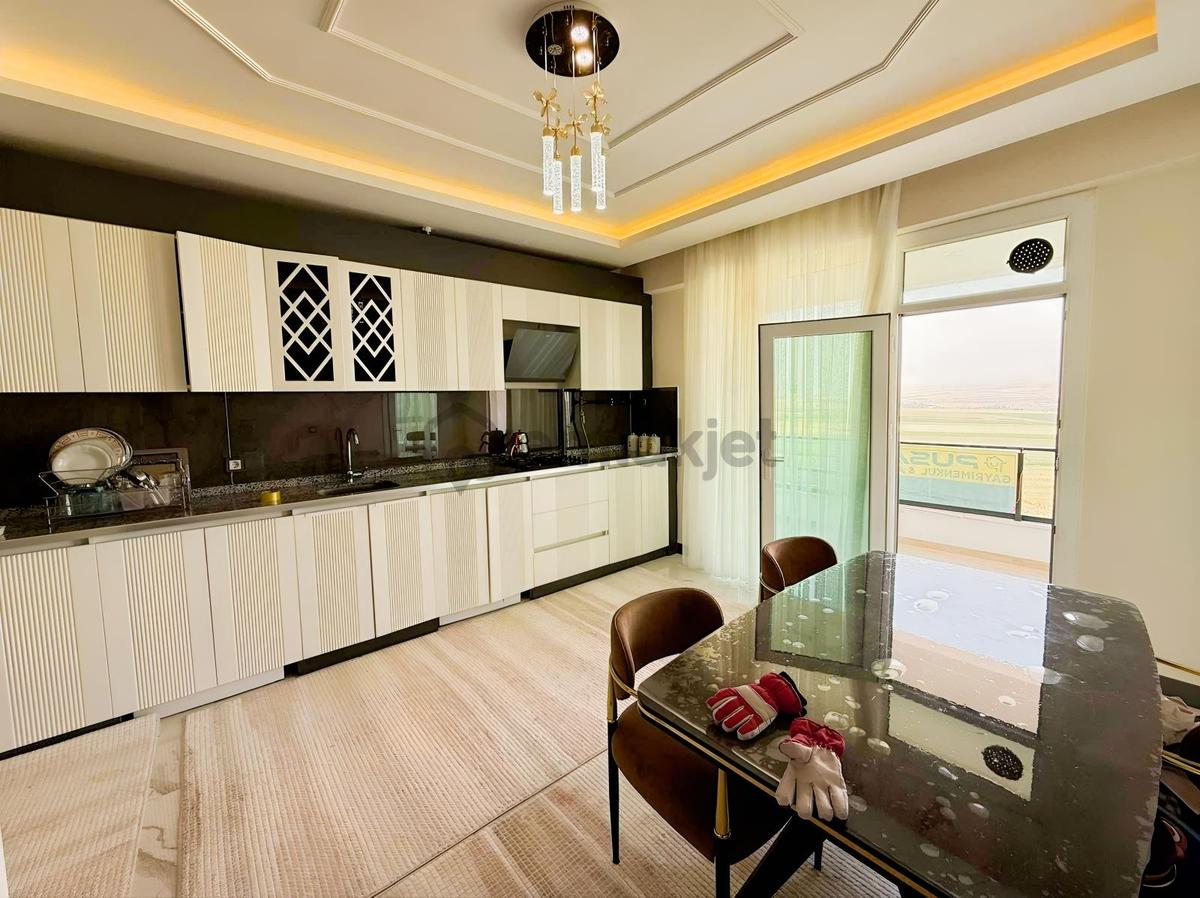 450 Evler Dönümlü Deniz Yapıda 3.5+1 Kış Balkonlu Daire - 5