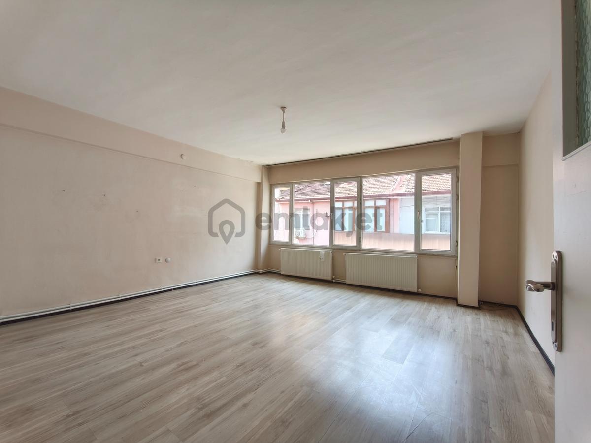 Cb- Mark'tan Çarşı Merkezde 2+1 Kiralık Daire - 16