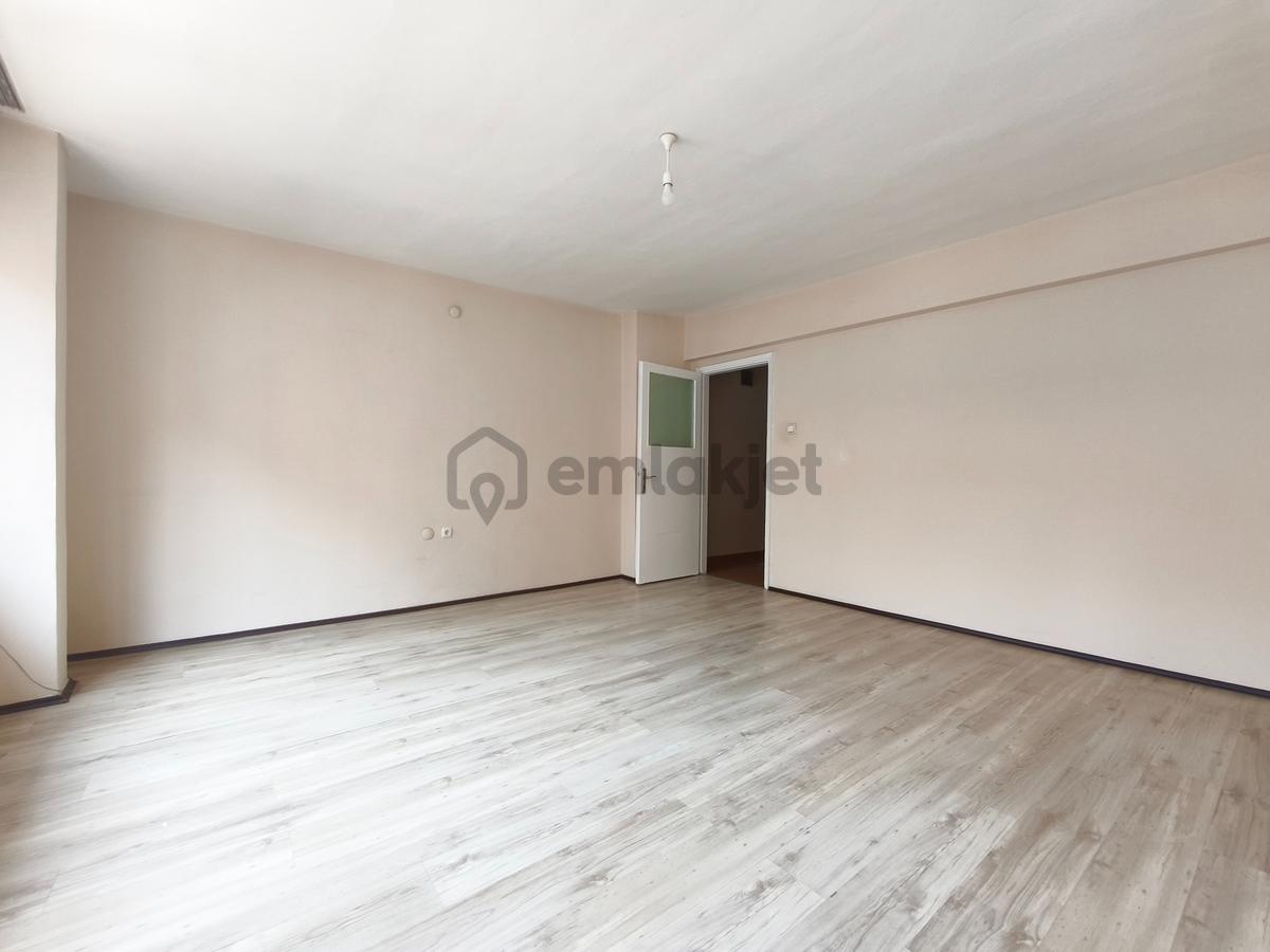 Cb- Mark'tan Çarşı Merkezde 2+1 Kiralık Daire - 20