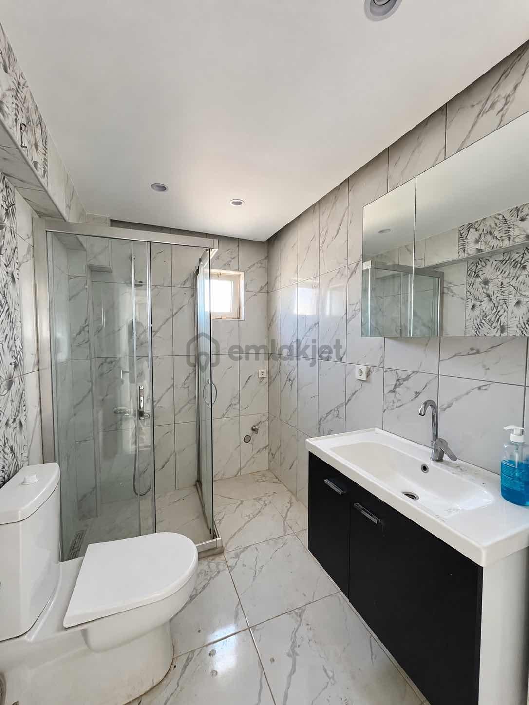 Ordu Bulvarı Yakını, Kapalı Mutfak, Sıfır Tadilatlı 3+1 Daire - 12