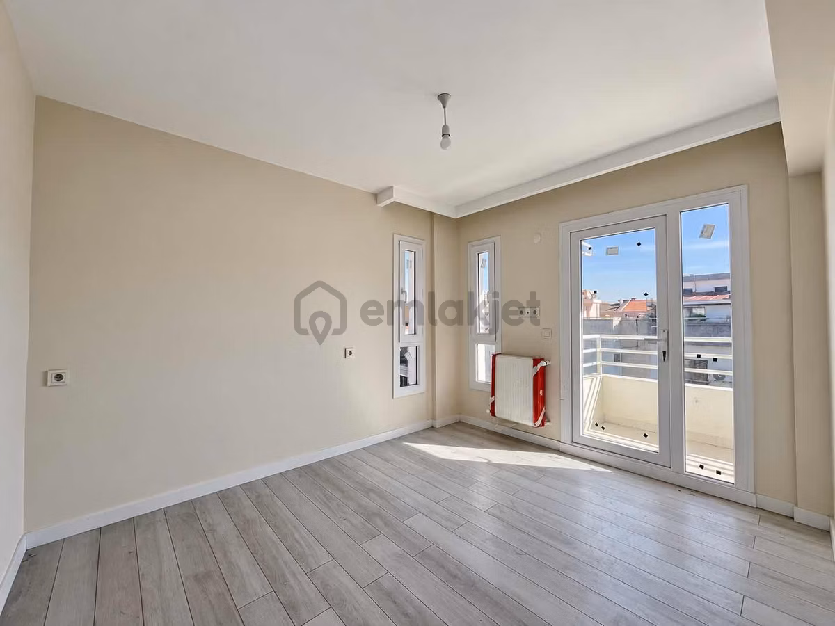 Ordu Bulvarı Yakını, Kapalı Mutfak, Sıfır Tadilatlı 3+1 Daire - 16