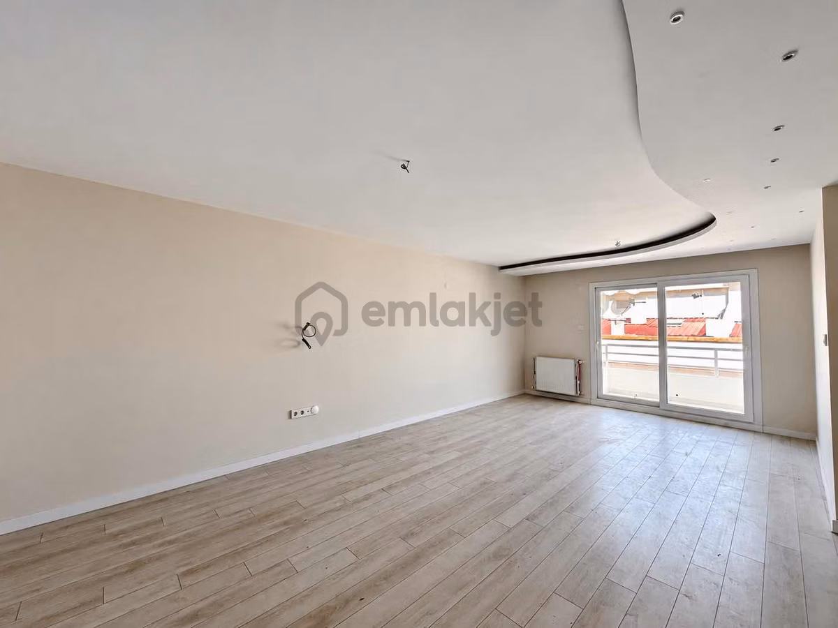 Ordu Bulvarı Yakını, Kapalı Mutfak, Sıfır Tadilatlı 3+1 Daire - 2