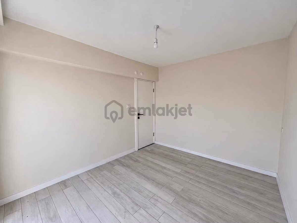 Ordu Bulvarı Yakını, Kapalı Mutfak, Sıfır Tadilatlı 3+1 Daire - 17
