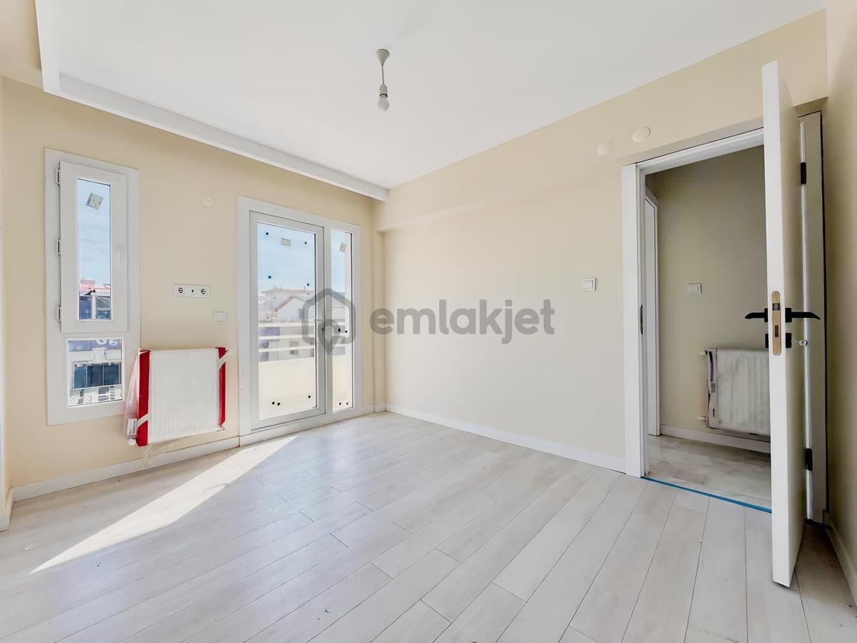 Ordu Bulvarı Yakını, Kapalı Mutfak, Sıfır Tadilatlı 3+1 Daire - 15