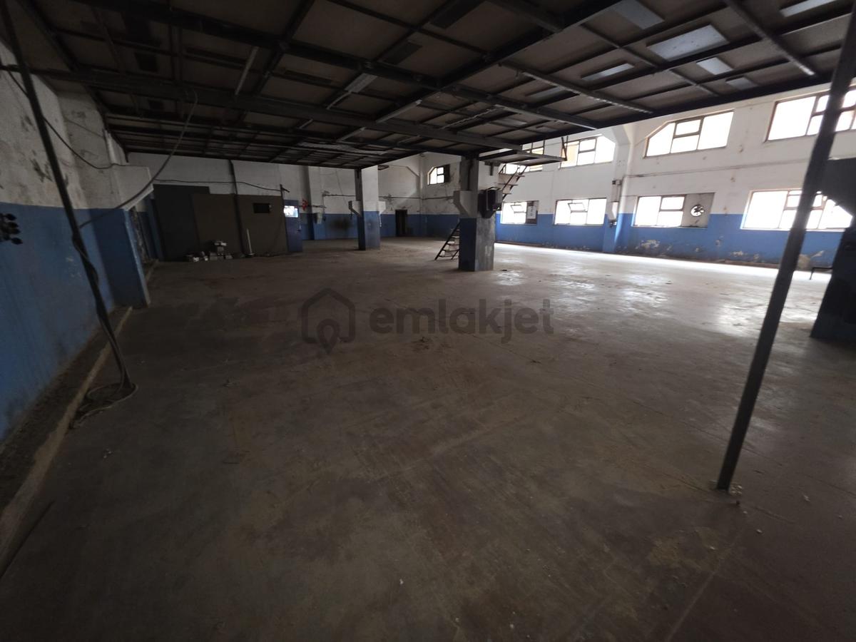 Topçularda 1400 M2 İşyeri - 4