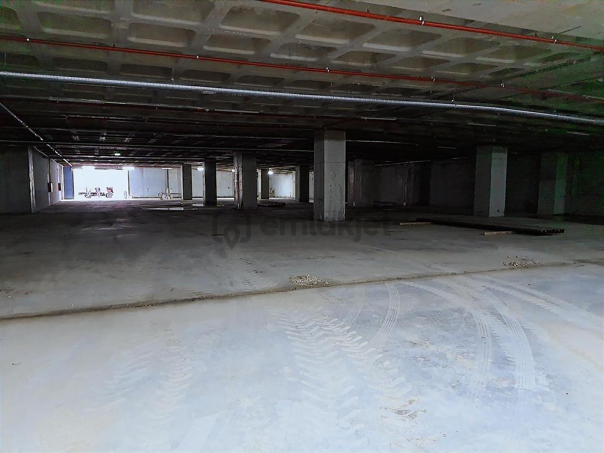 Arnavutköy Bolluca'da Kiralık 2.650 M² Depo. - 4