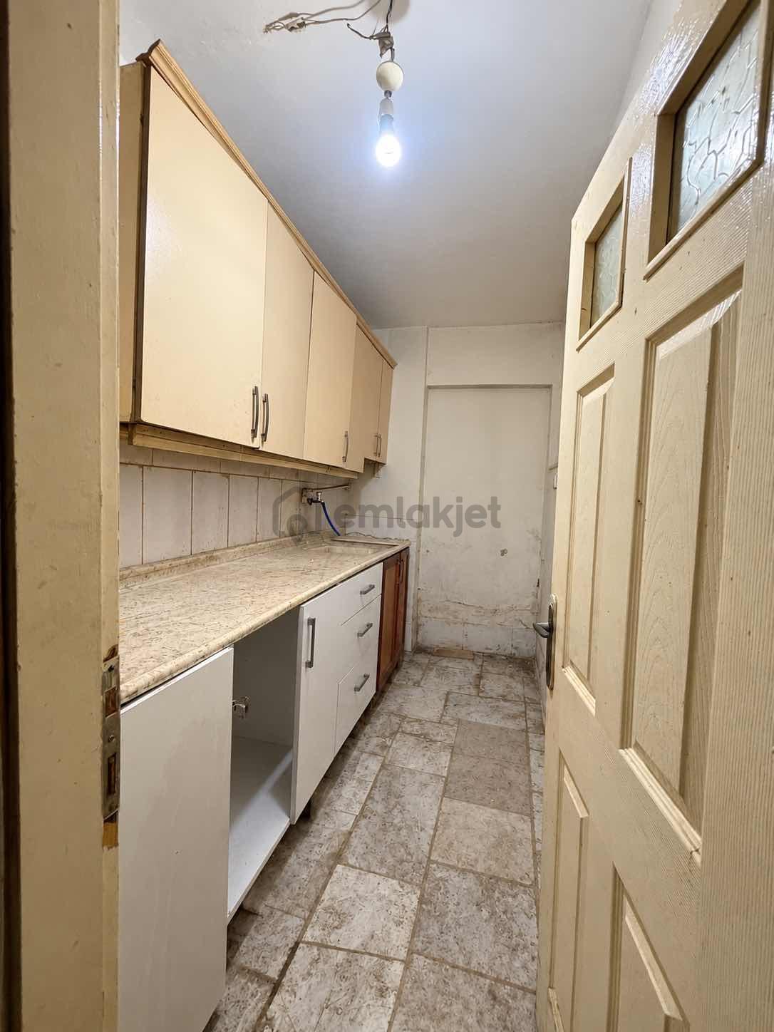 Evkur'dan Birlik Caddesine Yakın Kiralık Daire - 3
