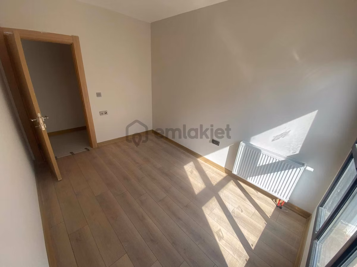 Özhan'dan Bahçebaşı Tokilerde 3+1 Kiralık Daire - 6