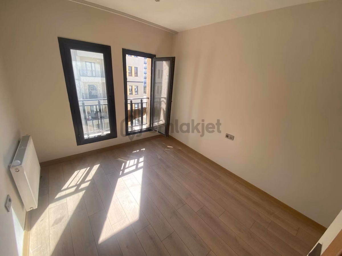 Özhan'dan Bahçebaşı Tokilerde 3+1 Kiralık Daire - 8