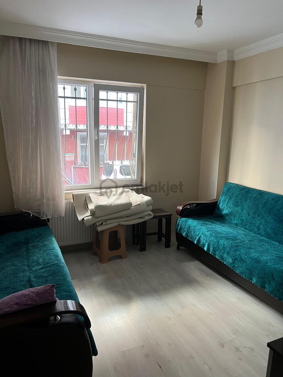 Esenyurt Battalgazide Eşyalı Kullanışlı Daire
