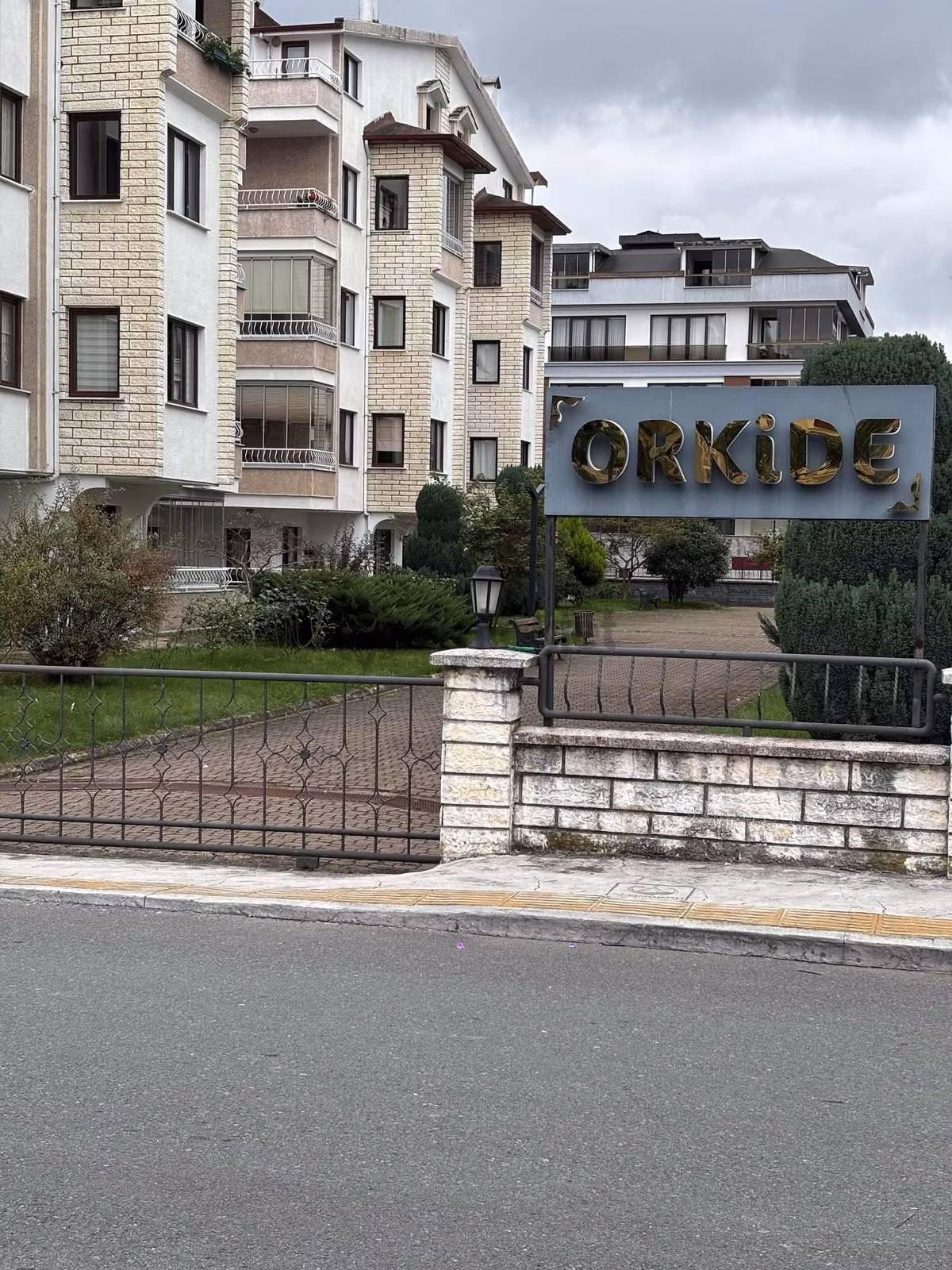 E.g.a Gayrimenkul Den Akyazı Orkide Sitesinde 3+1 Kiralık Daire