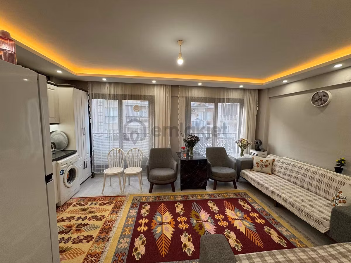 Ege Mah.cadde Üstünde Satılık 1+1 Ara Kat Daire - 4