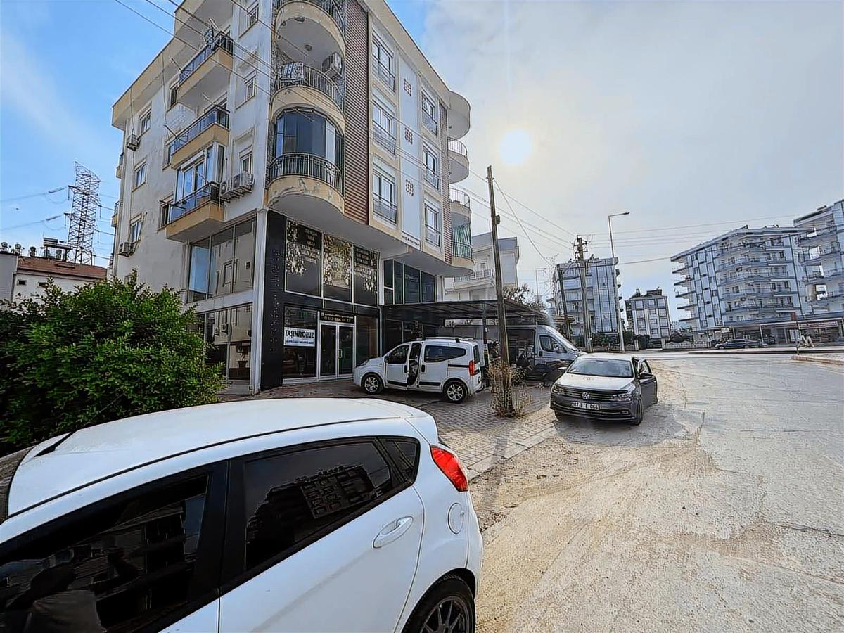 Cadde Üzeri 180m2 Zemin +asma Kat Satılık Dükkan - 9