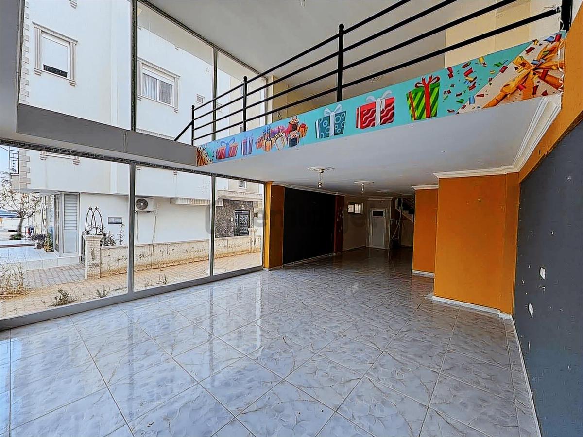 Cadde Üzeri 180m2 Zemin +asma Kat Satılık Dükkan