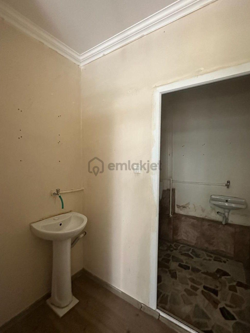 Maltepe Cevizli'de Oldukça Kullanışlı 50m2 Kiralık Dükkan - 5