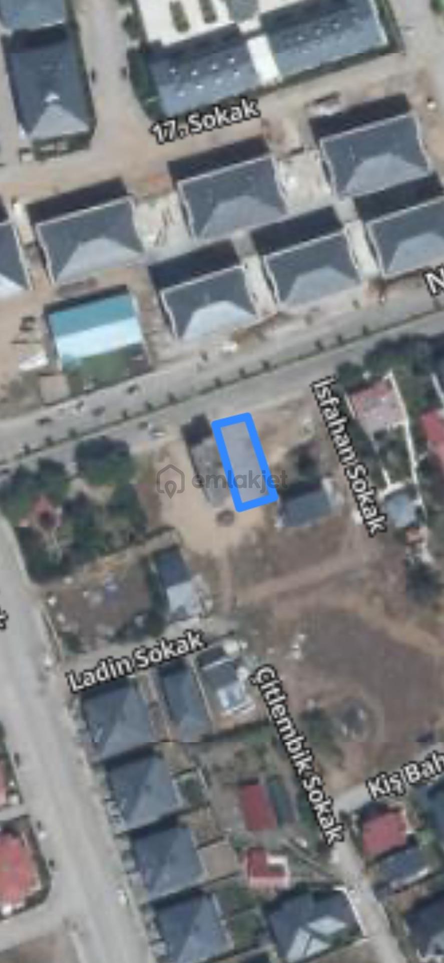 Sahibinden Dadaşkentte Ana Caddede Satılık Arsa - 2