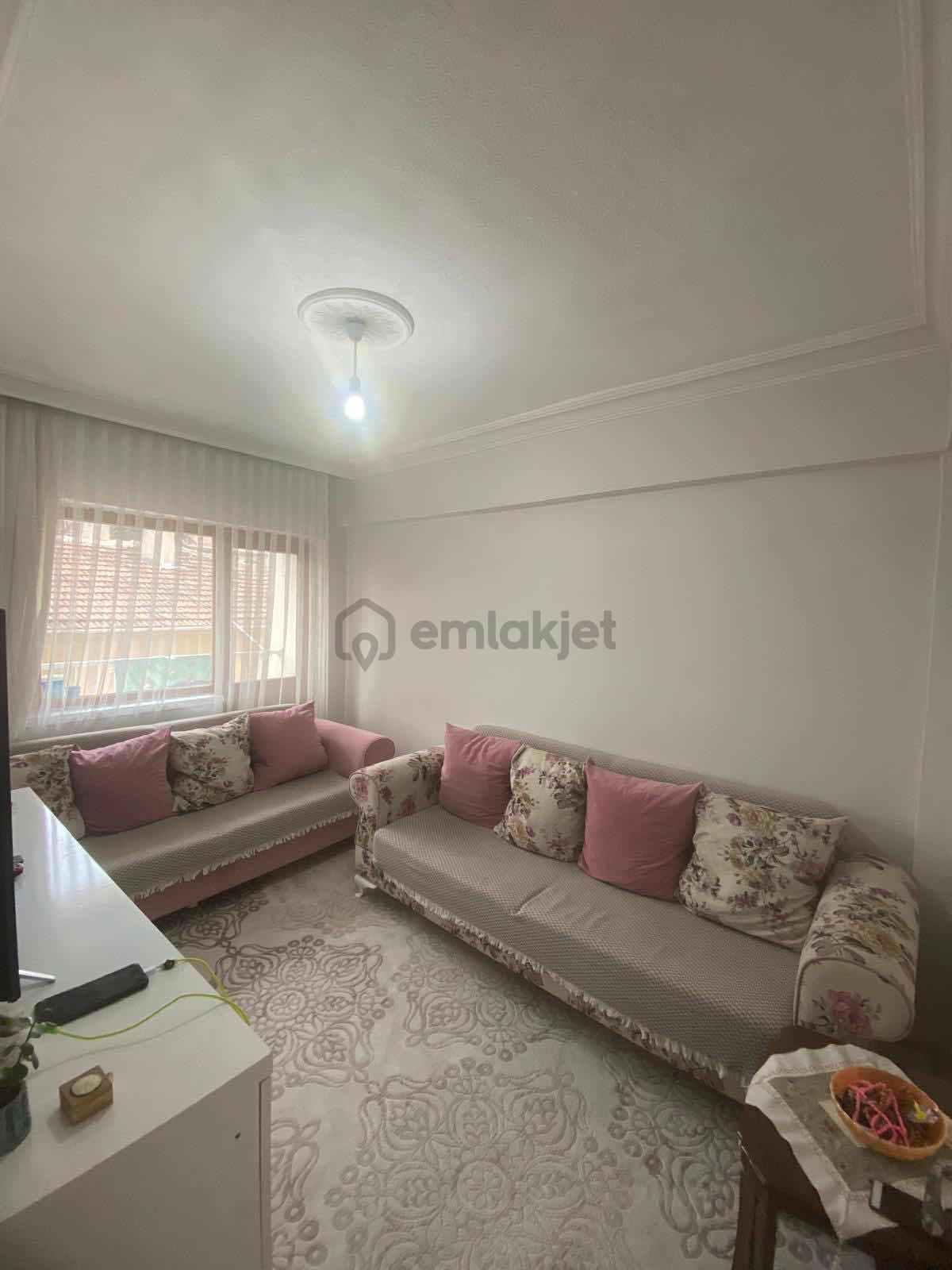 Süvari'de Merkezi Lokasyonda Kiralık 4+1 Teraslı Dubleks Daire - 2