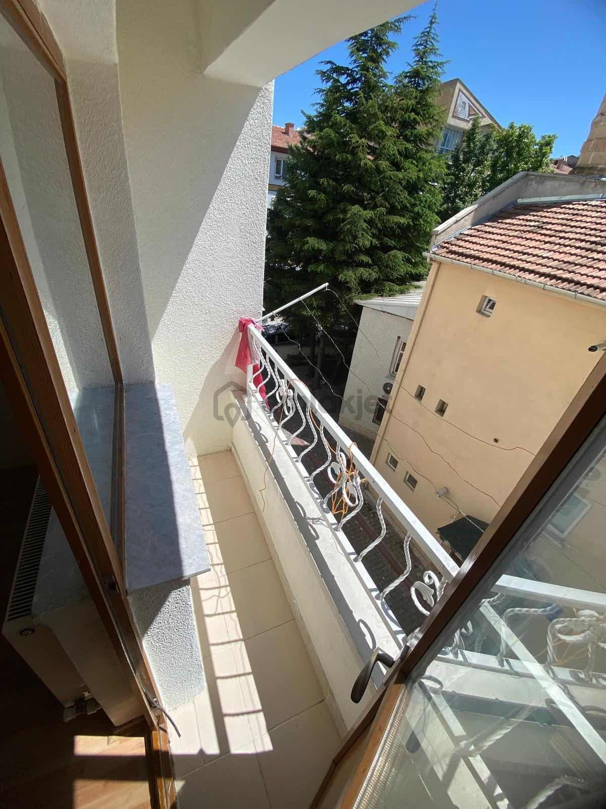 Süvari'de Merkezi Lokasyonda Kiralık 4+1 Teraslı Dubleks Daire - 6