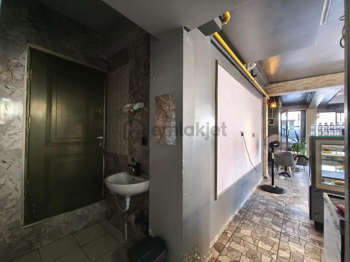 Ertuğrulgazide Köşe Başı 100m² Devren Kiralık Pastane & Kafe - 23