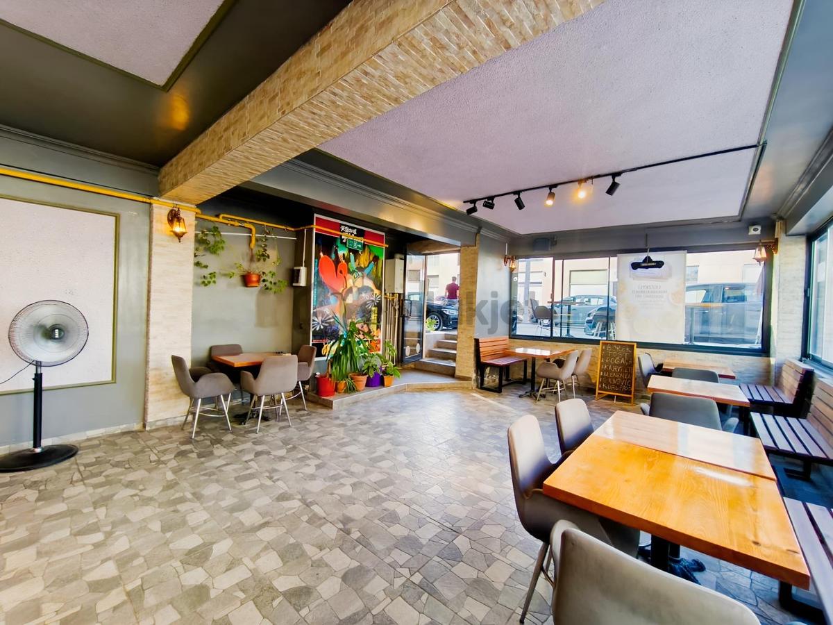 Ertuğrulgazide Köşe Başı 100m² Devren Kiralık Pastane & Kafe - 12
