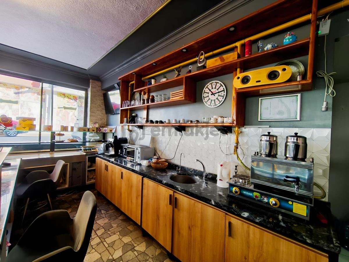 Ertuğrulgazide Köşe Başı 100m² Devren Kiralık Pastane & Kafe - 7