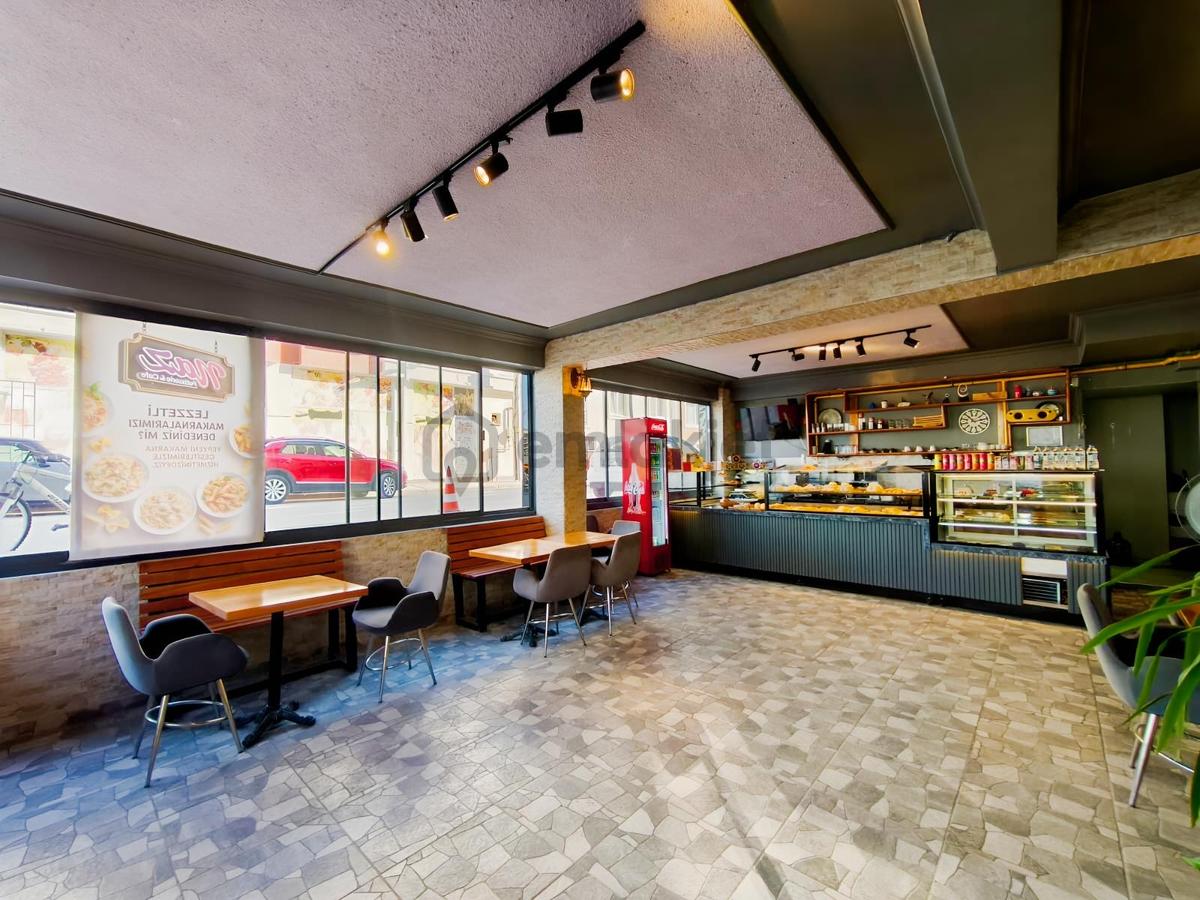 Ertuğrulgazide Köşe Başı 100m² Devren Kiralık Pastane & Kafe - 9