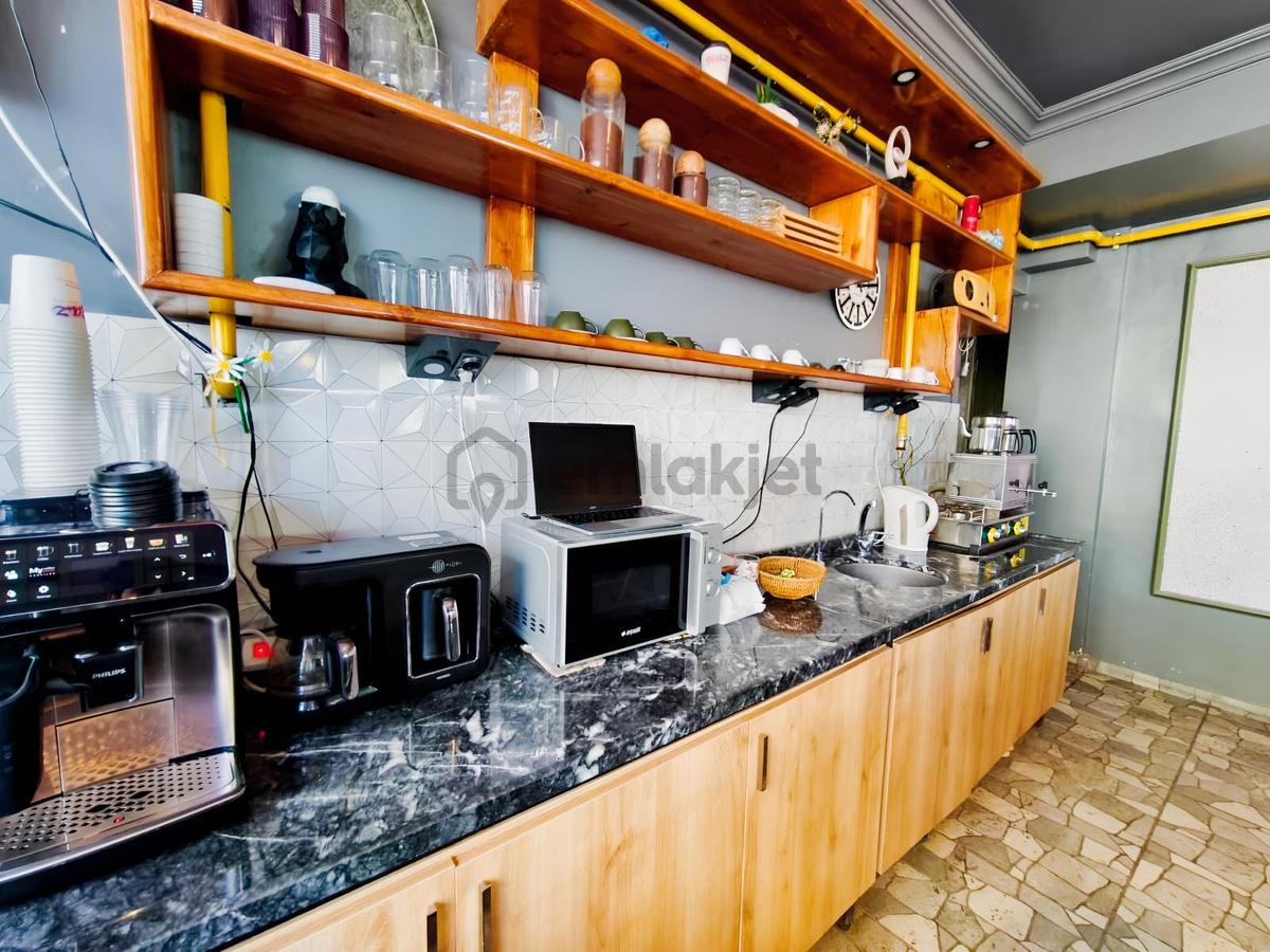 Ertuğrulgazide Köşe Başı 100m² Devren Kiralık Pastane & Kafe - 6
