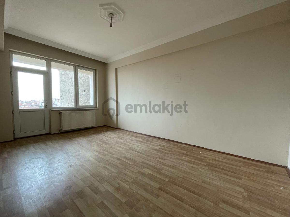 Üniversite Caddesi Üzeri Manzaralı Satılık 3+1 Daire - 17