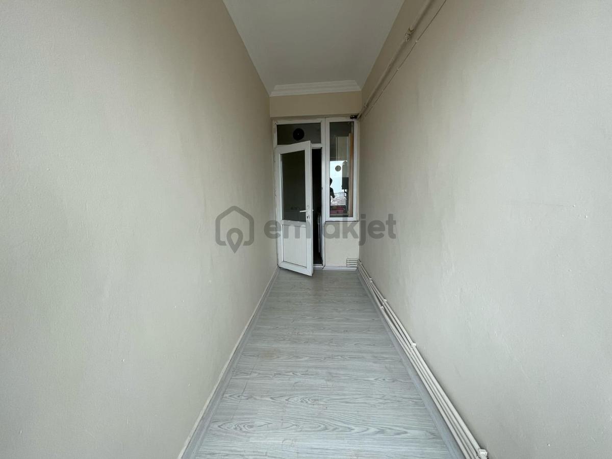 Üniversite Caddesi Üzeri Manzaralı Satılık 3+1 Daire - 12
